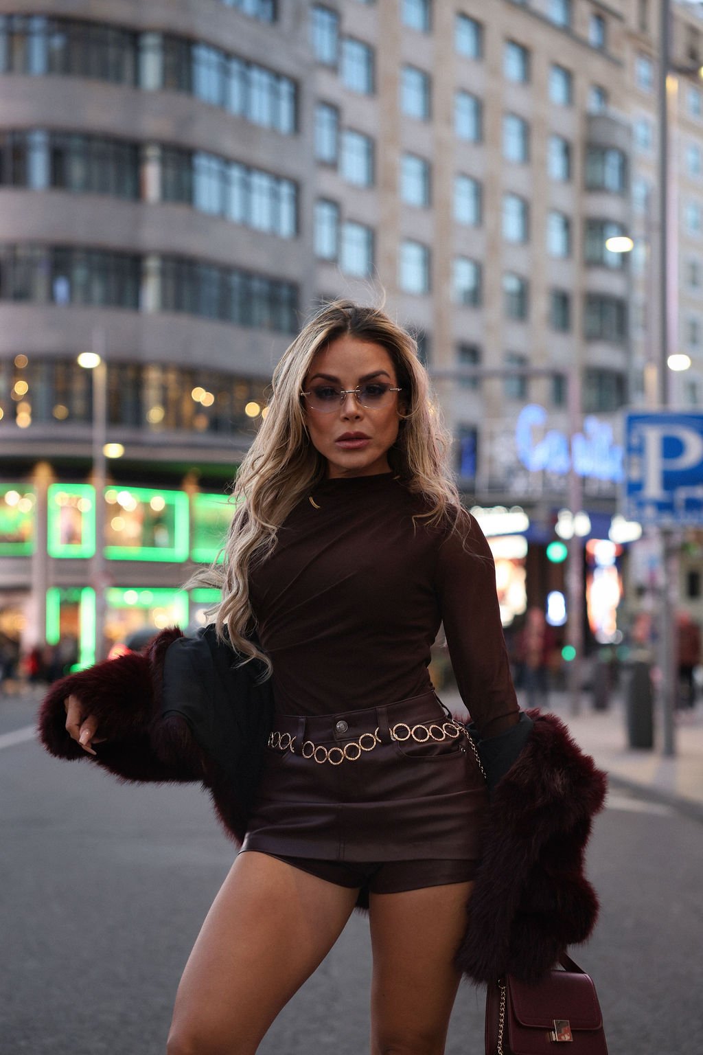 eadae36a70c89e80921666e9554dd852-xlarge